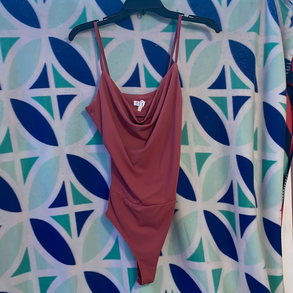 TCEC Bodysuit, very cute & comfortable! NWOT